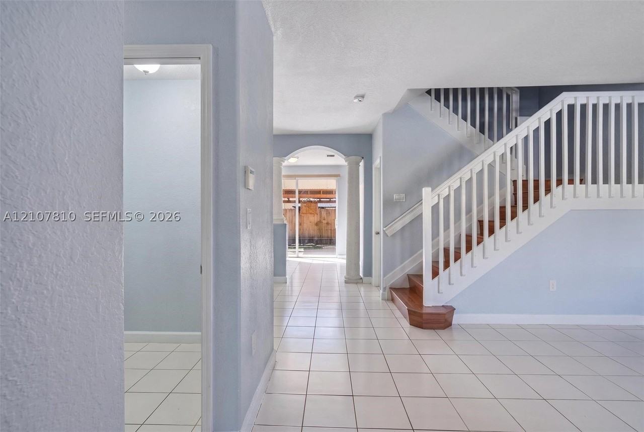 6940 Nw 177th St #P105 - Photo 4 of 39