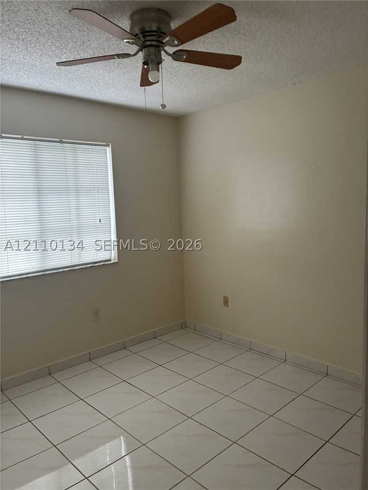 9144 Nw 111th Ter #0 - Photo 3 of 6