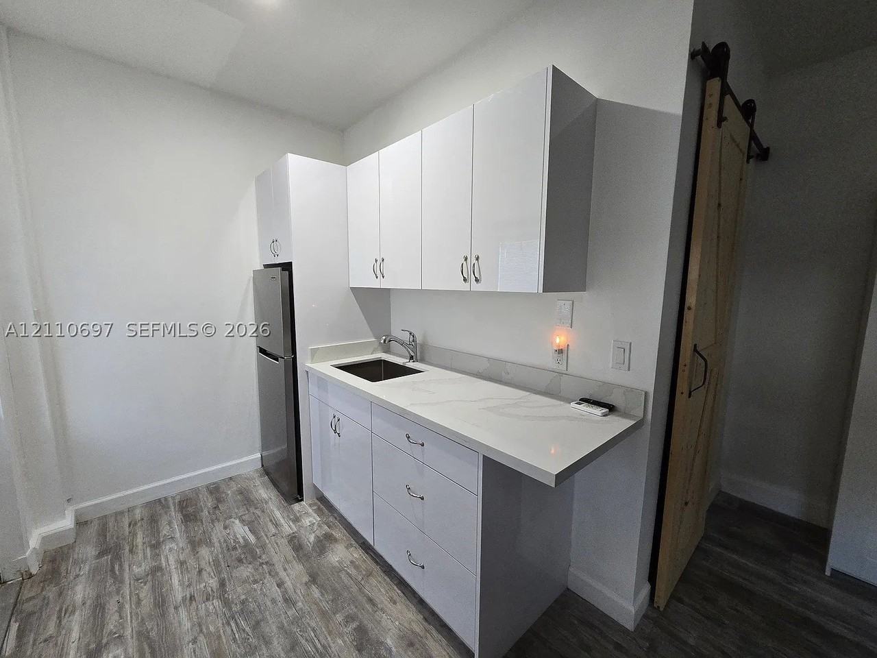 18132 Sw 113th Ave - Photo 5 of 7