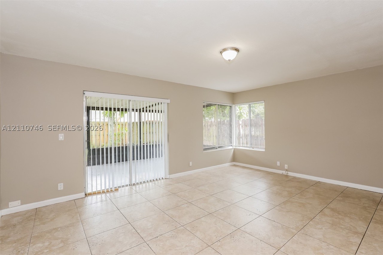 7200 Nw 46th St - Photo 3 of 15