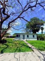 201 Flagler Dr #201 - Photo 1 of 1