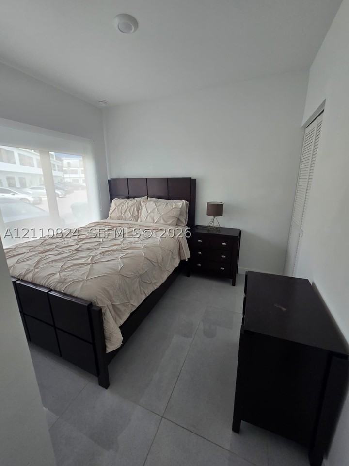 14597 Sw 261st Ter #14597 - Photo 4 of 9