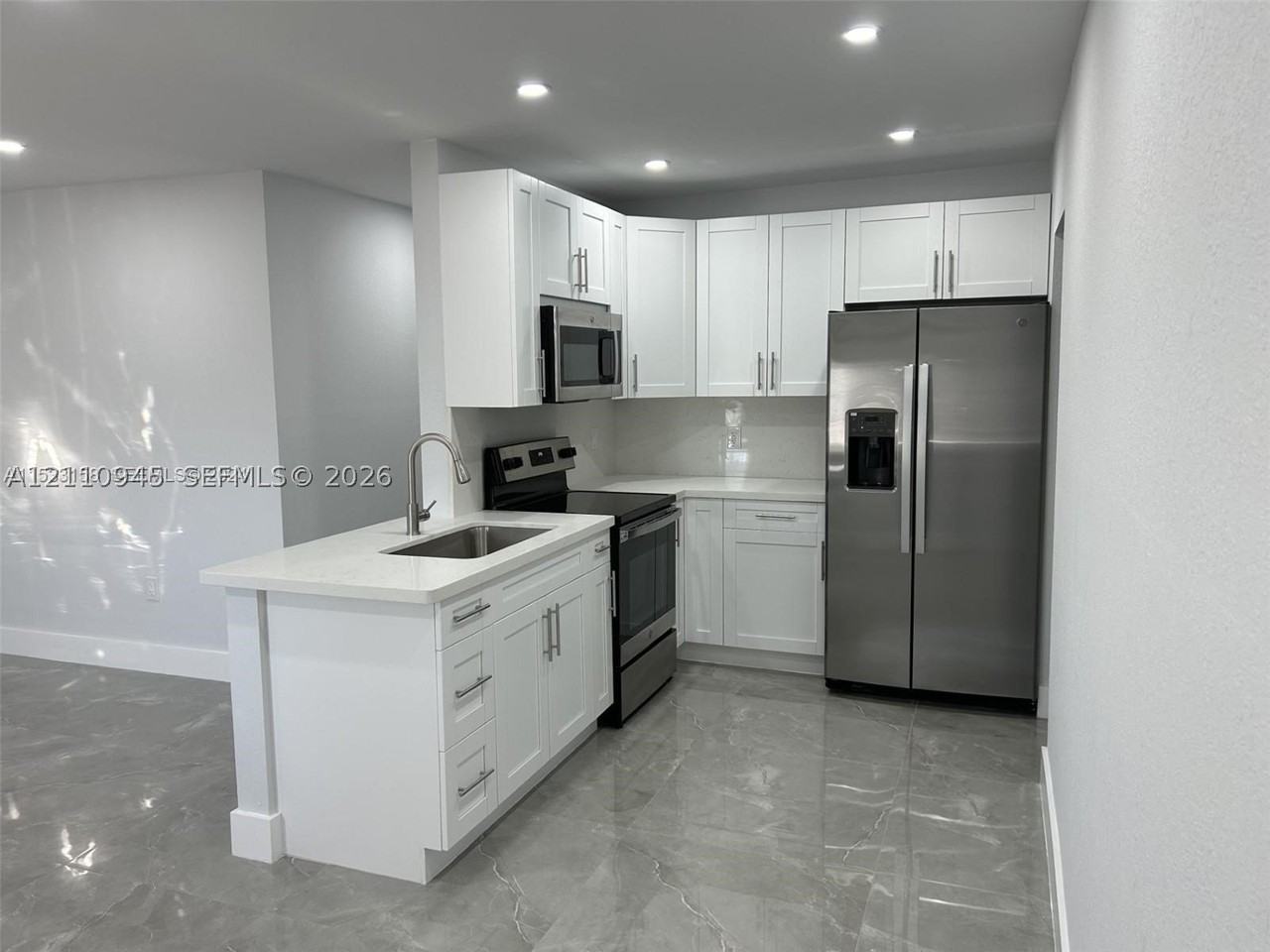 3501 Sw 89th Ct #3501 - Photo 5 of 28