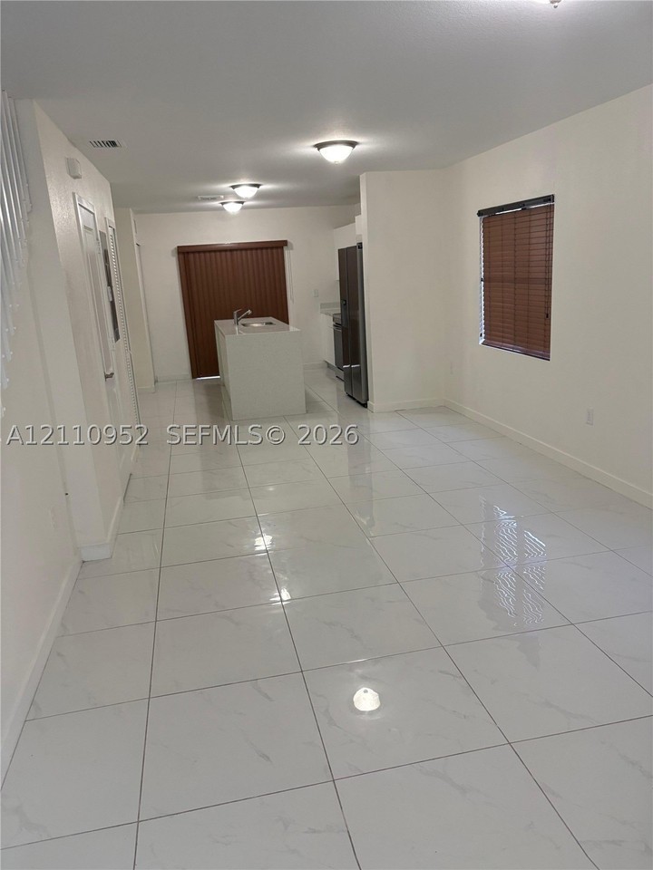 1225 Nw 9th Ave #0 - Photo 5 of 15