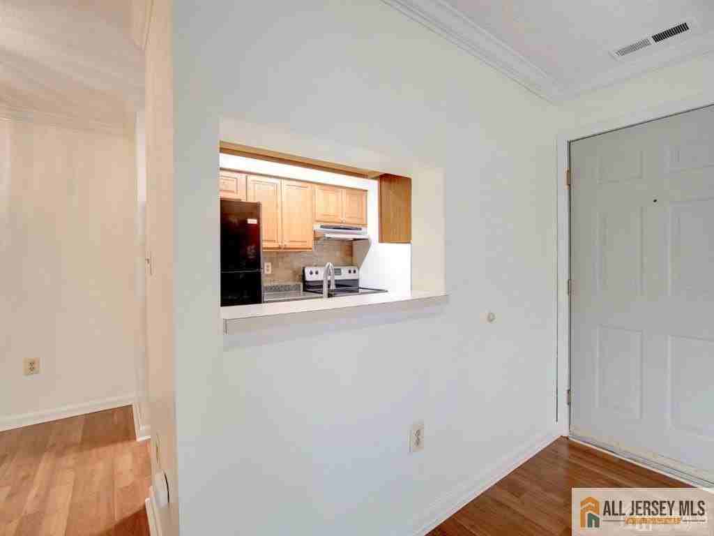 1513 Ravens Crest Dr - Photo 7 of 17