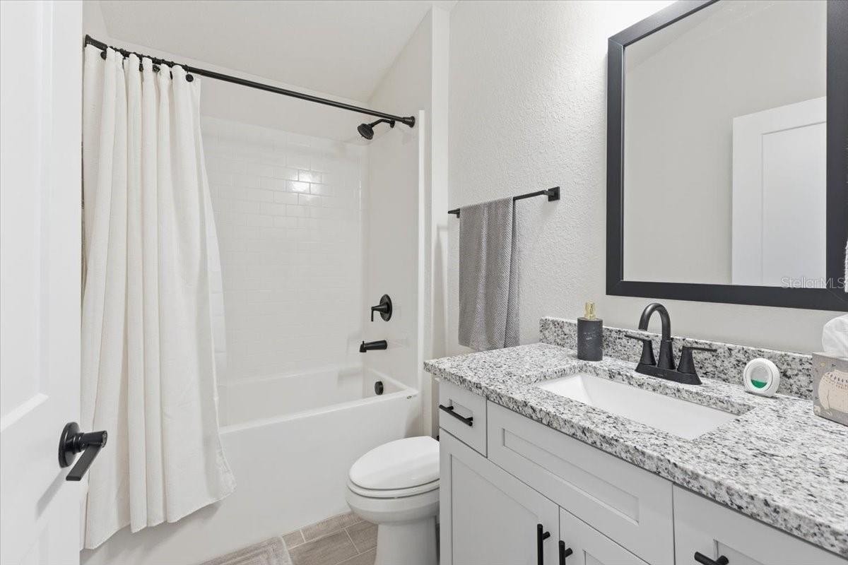 12132 Bacchus Rd - Photo 6 of 29