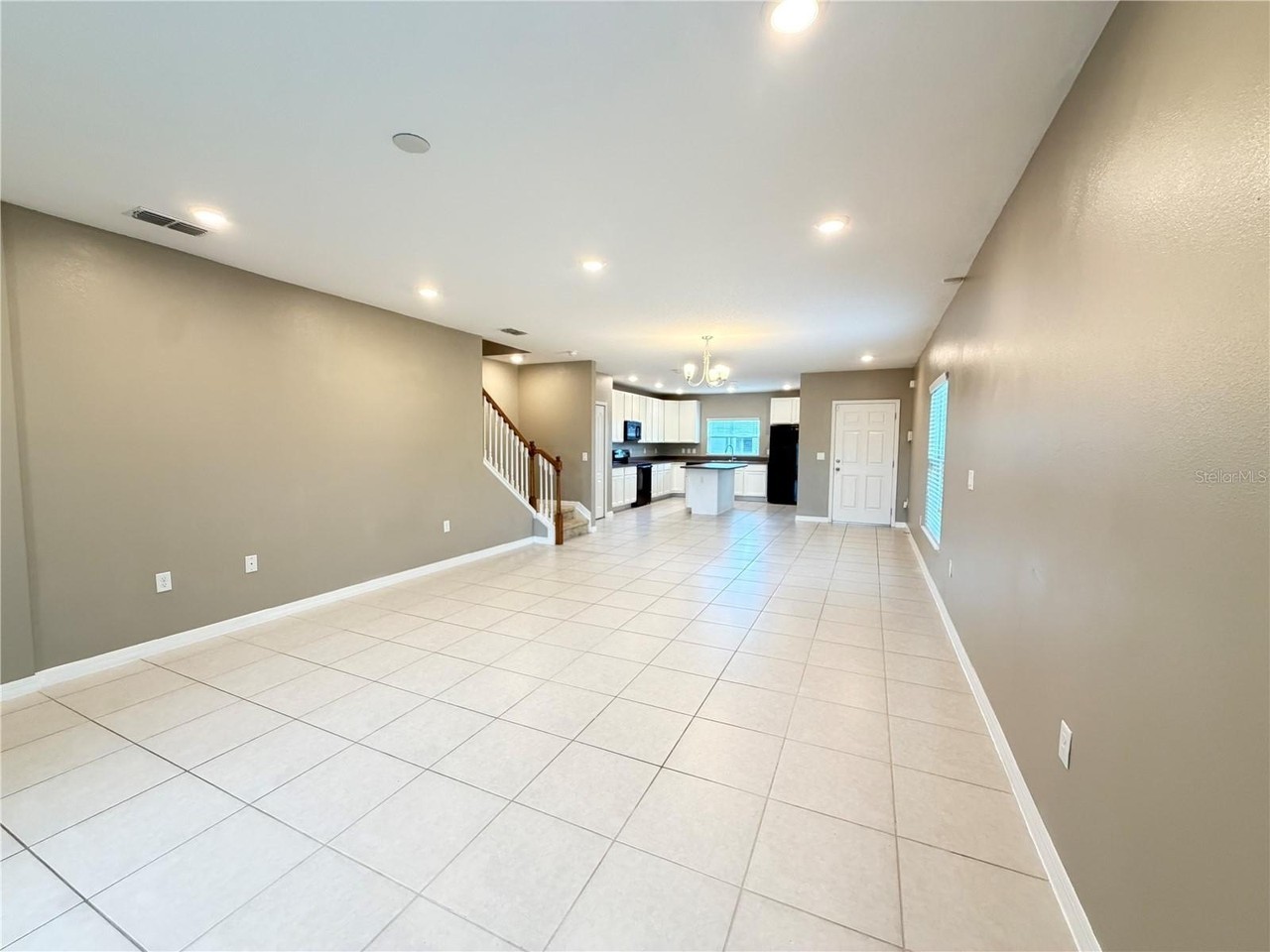 189 Primrose Dr - Photo 6 of 24
