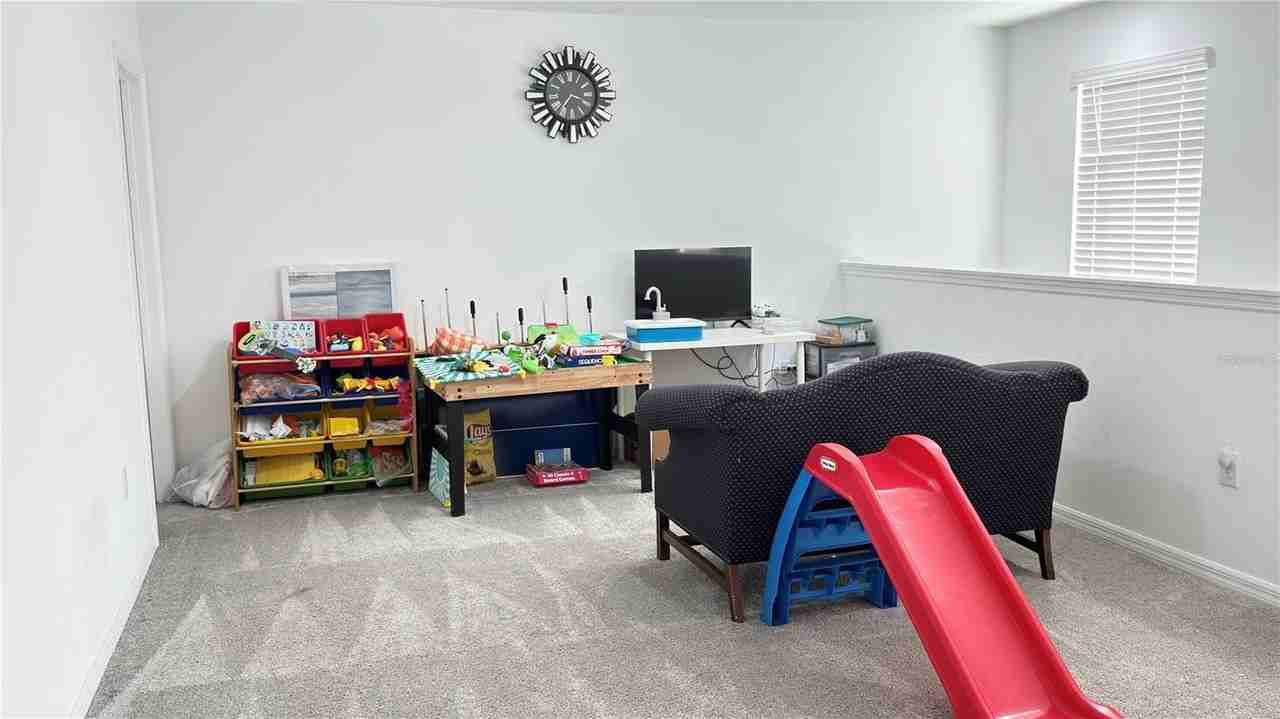 20704 Balsam Hill Rd - Photo 5 of 10