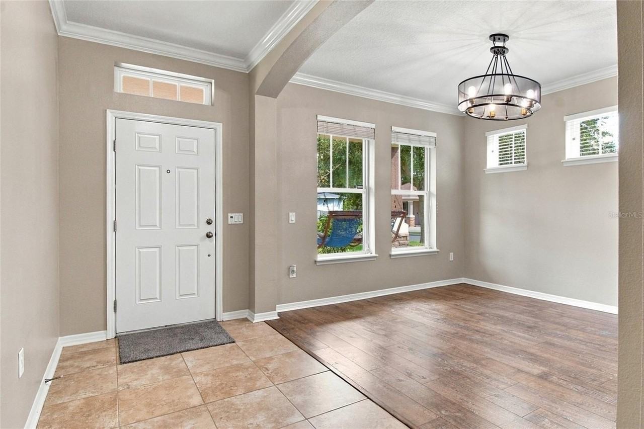 8221 Nectar Ridge Ct - Photo 5 of 32
