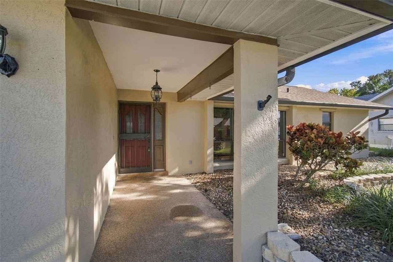 10843 Harborside Dr - Photo 3 of 50