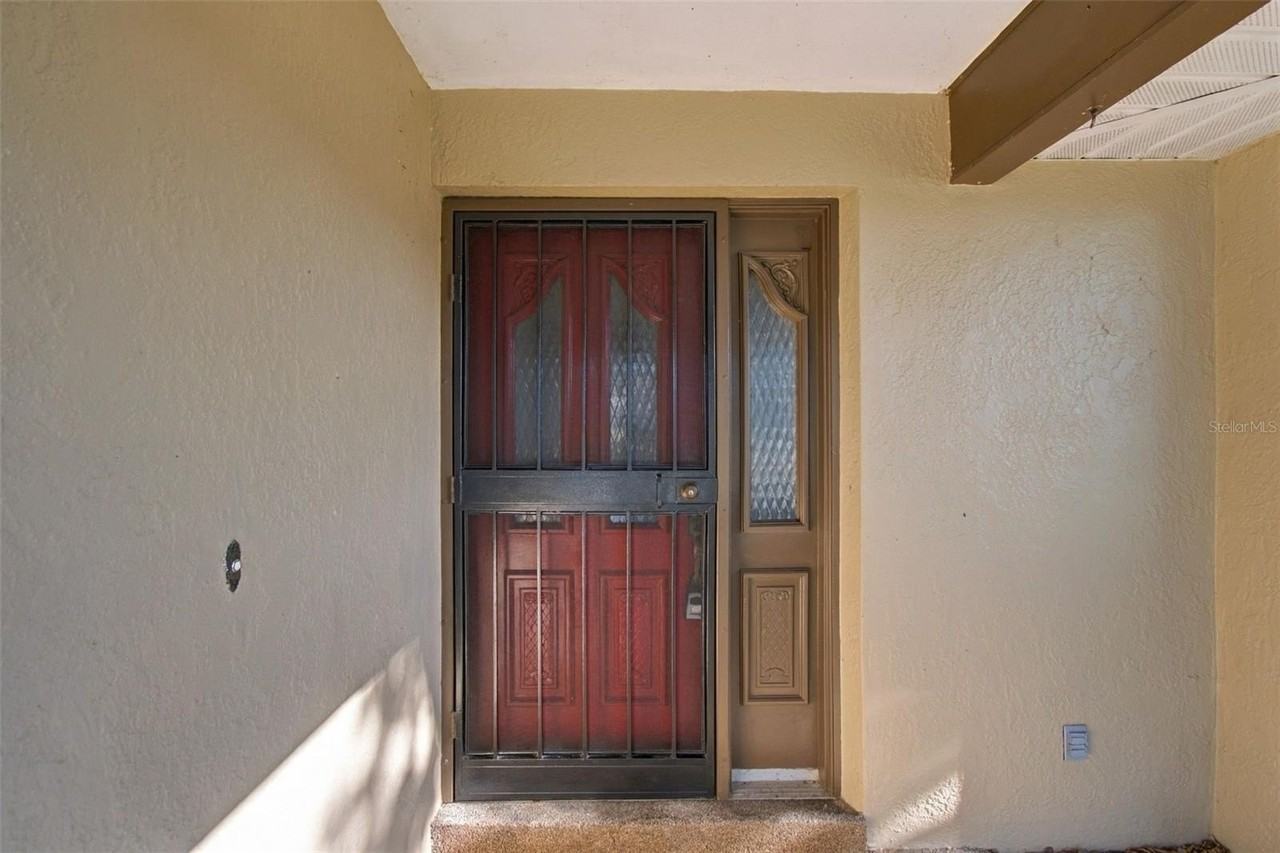 10843 Harborside Dr - Photo 4 of 50