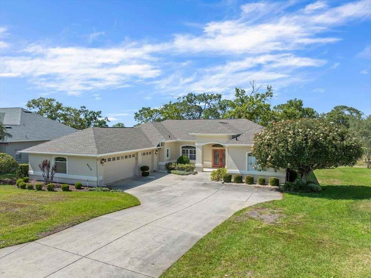 9216 Tarleton Cir - Photo 2 of 50