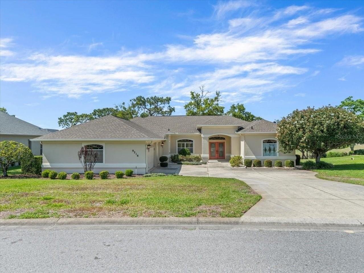 9216 Tarleton Cir - Photo 3 of 50