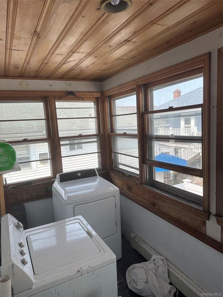 56 Malone Ave - Photo 6 of 7