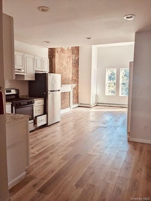 93 S Lander St - Photo 7 of 17