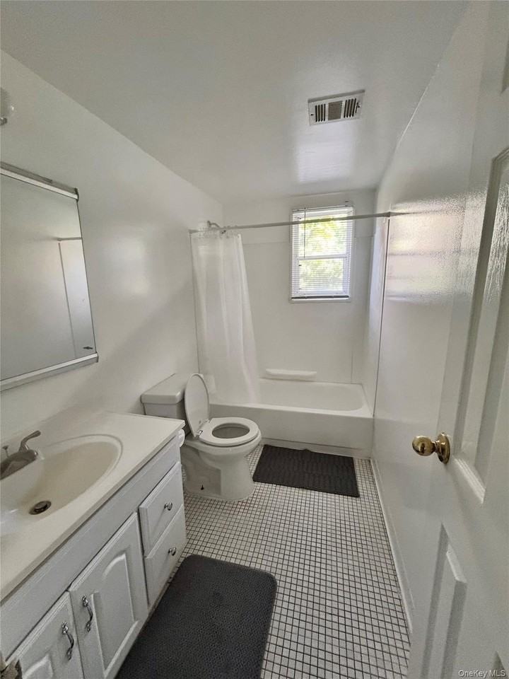 140 Artist Lake Dr - Photo 5 of 7