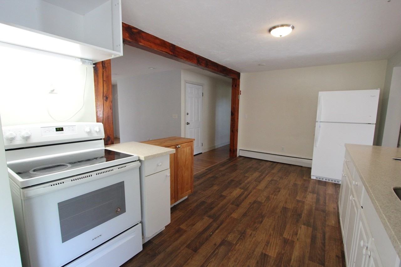 163 Farm St #1 - Photo 3 of 23