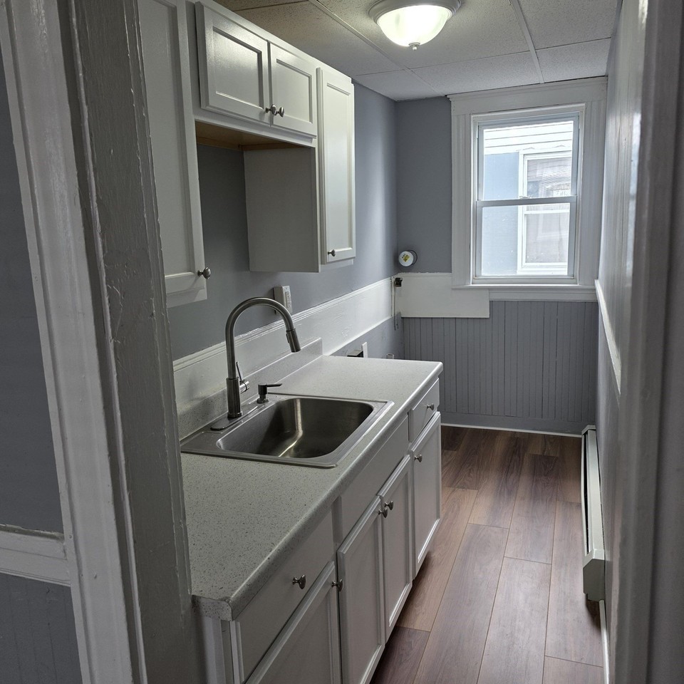 294 Howard St #2 - Photo 3 of 10