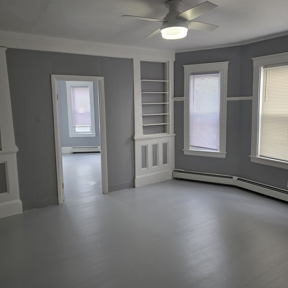 294 Howard St #2 - Photo 4 of 10