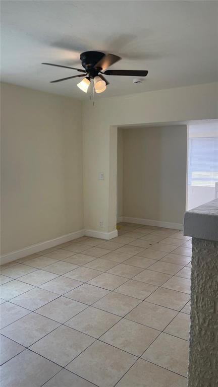 1519 Nw 12th Ct - Photo 3 of 3