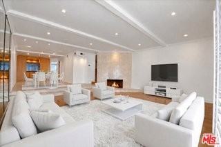 5352 Zelzah Ave #14 - Photo 6 of 8