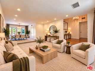 4520 Cezanne Ave - Photo 4 of 8