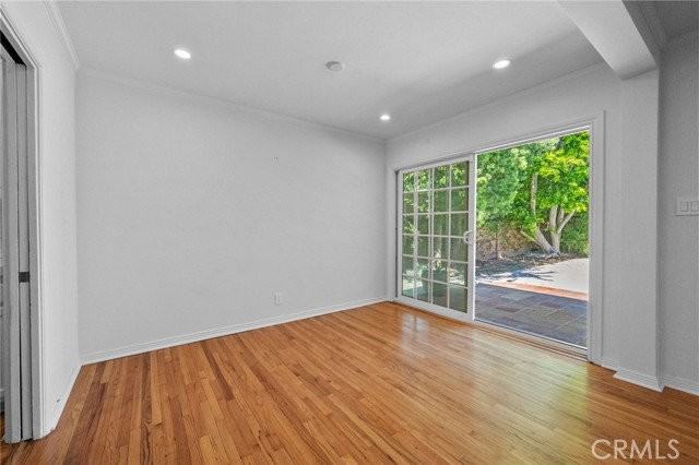 12609 Milbank St - Photo 5 of 8