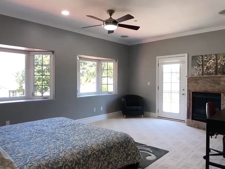 837 N Pass Ave - Photo 5 of 8