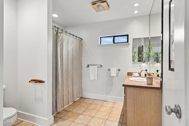 245 Valle Vista Ave - Photo 7 of 8