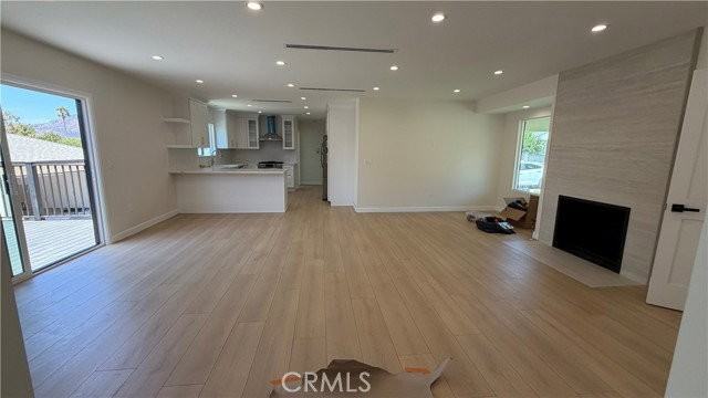 10641 Helendale Ave - Photo 7 of 8