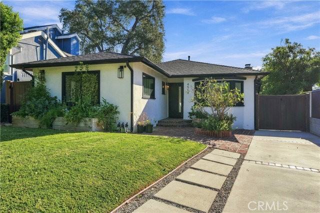 4548 Loma Vista Dr - Photo 2 of 8