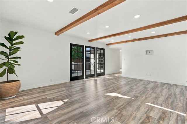 4548 Loma Vista Dr - Photo 5 of 8