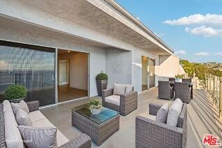 18203 Coastline Dr #7 - Photo 4 of 7