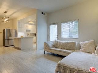 1670 Malcolm Ave #202 - Photo 6 of 8