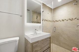 865 Comstock Ave #9D - Photo 6 of 8