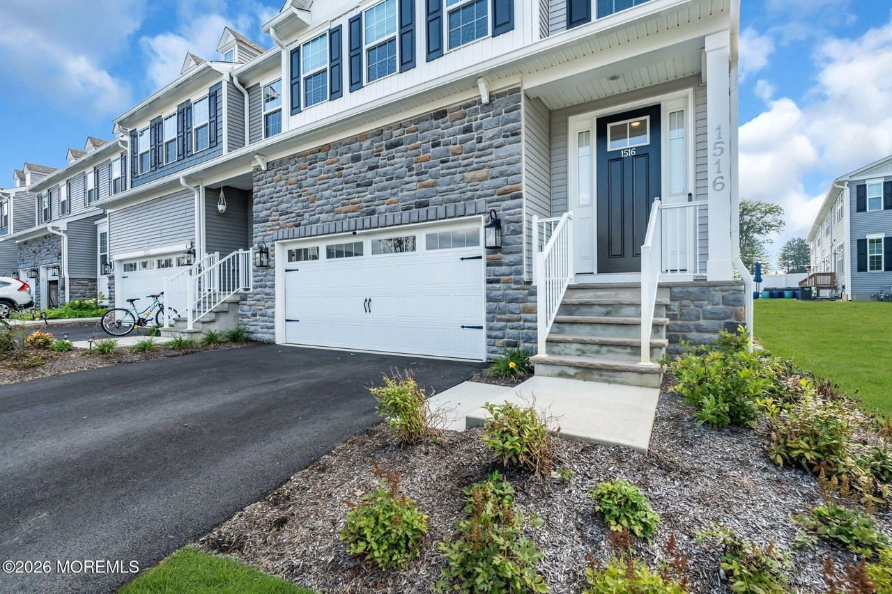1516 Melrose Blvd - Photo 4 of 50