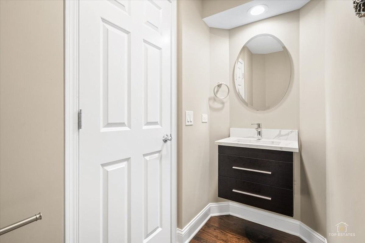 254 Taylor Ct - Photo 6 of 42