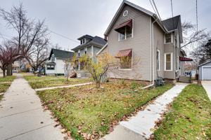 featured image of 735 Sexton St #1