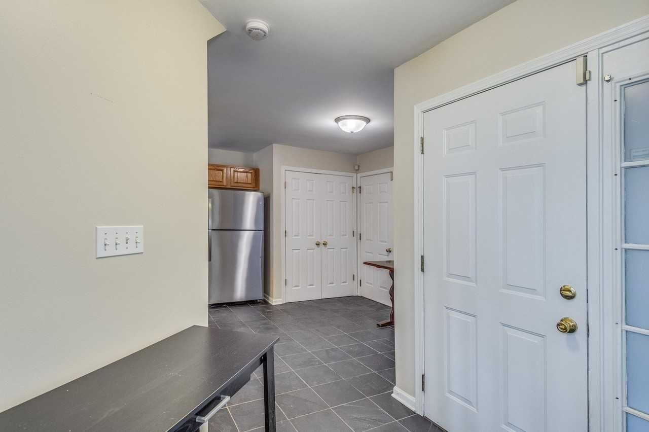 845 Mckenzie Station Dr - Photo 5 of 27