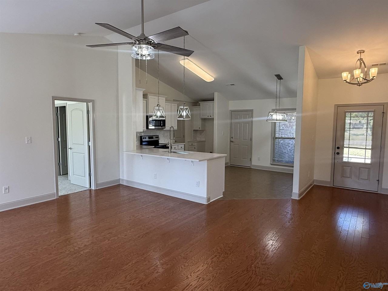 4614 Carrington Blvd Se - Photo 3 of 15