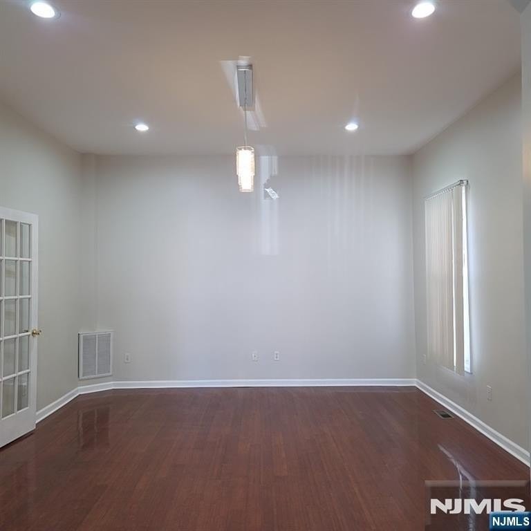 249 Paulison Ave #1stFL - Photo 5 of 20