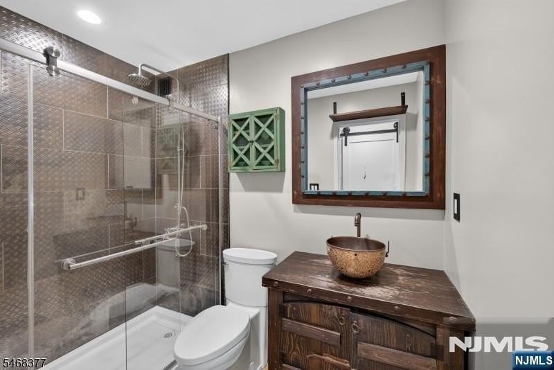 262 Main St #101 - Photo 5 of 11