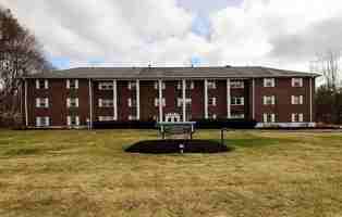 featured image of 187 Great Rd #9