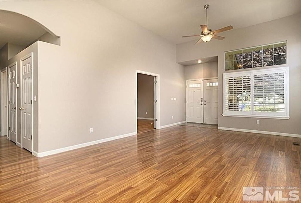 2385 Primio Way - Photo 2 of 15