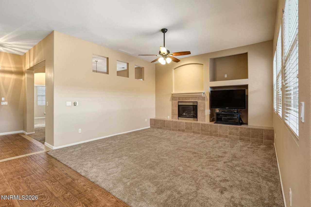 10625 Blue Moon Ct - Photo 6 of 30