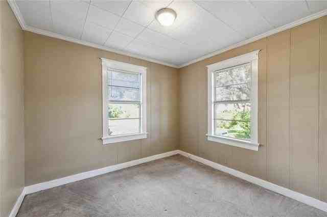 129 Newman Ave - Photo 6 of 10