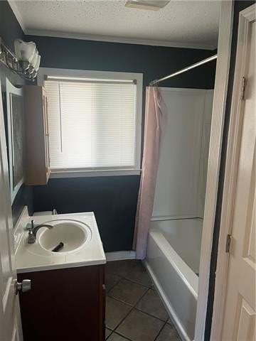 2900 Lancaster St - Photo 7 of 14
