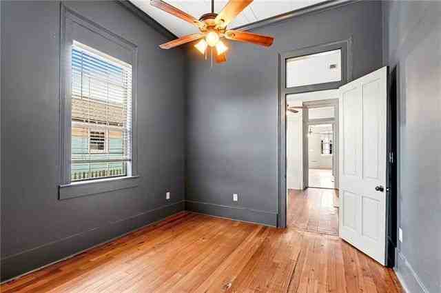 1317 Spain St - Photo 7 of 14