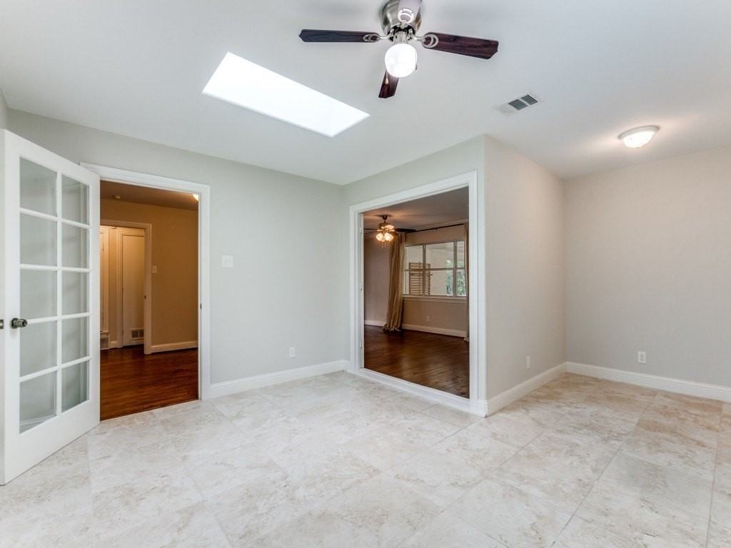 2130 Forest Oaks Dr - Photo 6 of 14