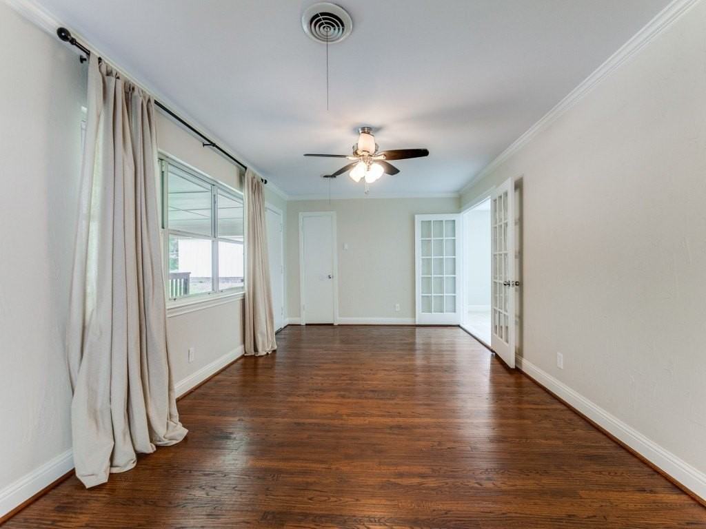 2130 Forest Oaks Dr - Photo 7 of 14